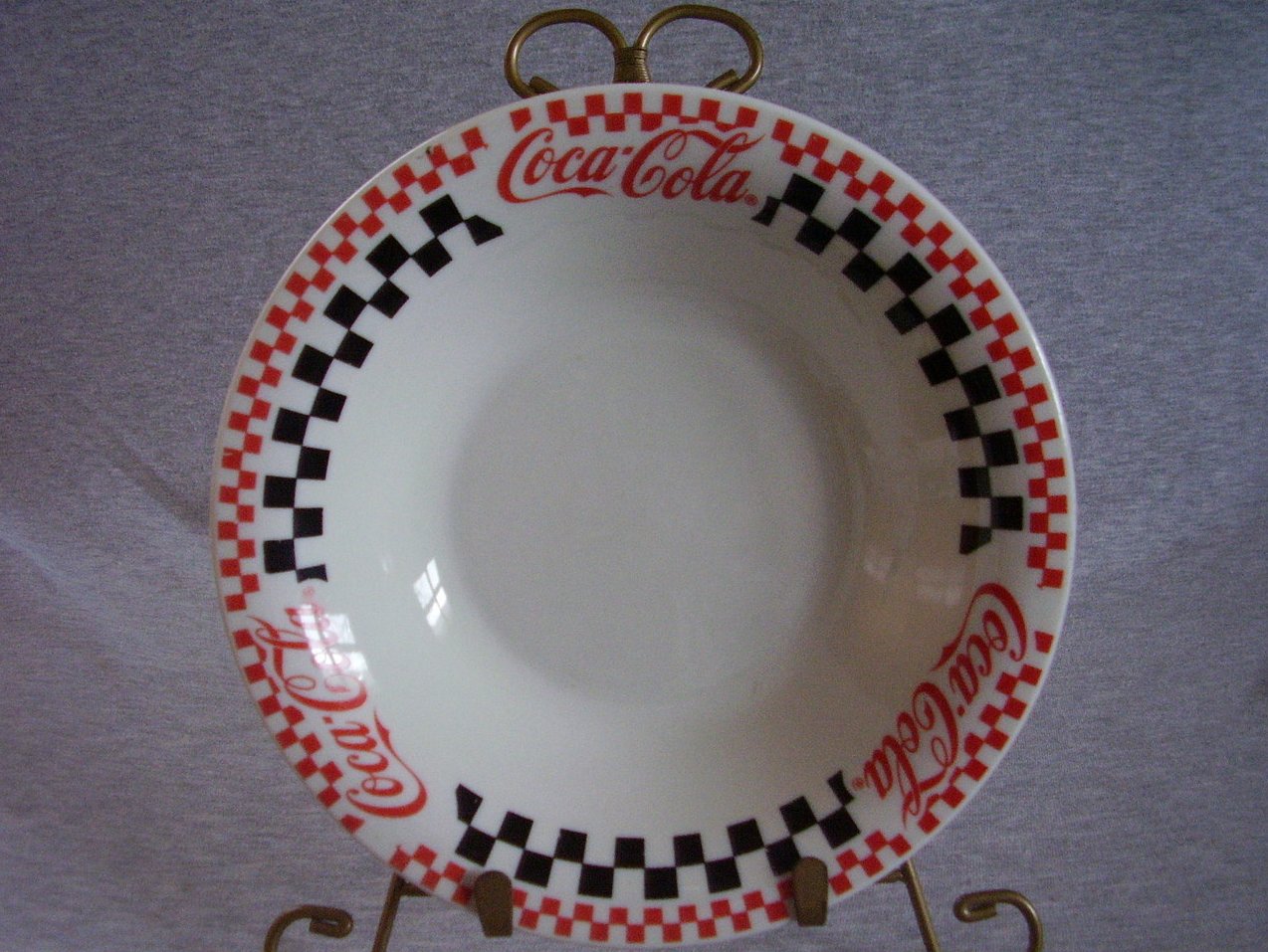 Gibson Coca Cola Coupe Soup Bowl Red Black Checkers