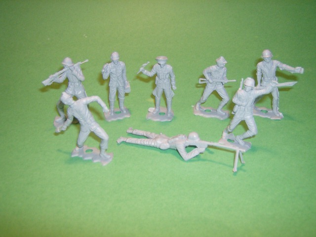 Thumbnail of MPC Recast 28 Figure WWII German Plastic Soldiers Set