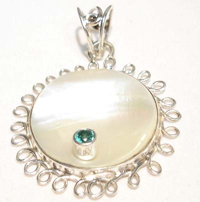Blue Topaz Mother of Pearl Pendant Sterling Silver 925 from classiquetreasures.org