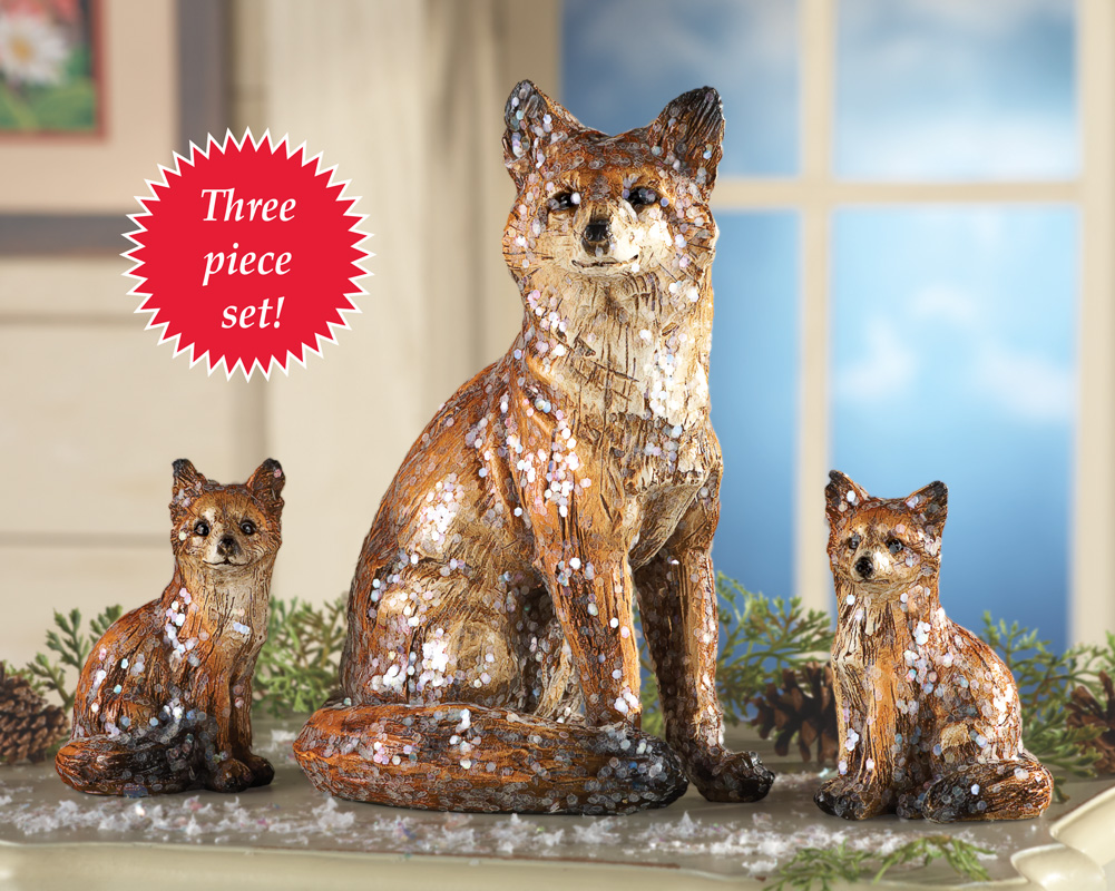 Tabletop Family of Four Foxes