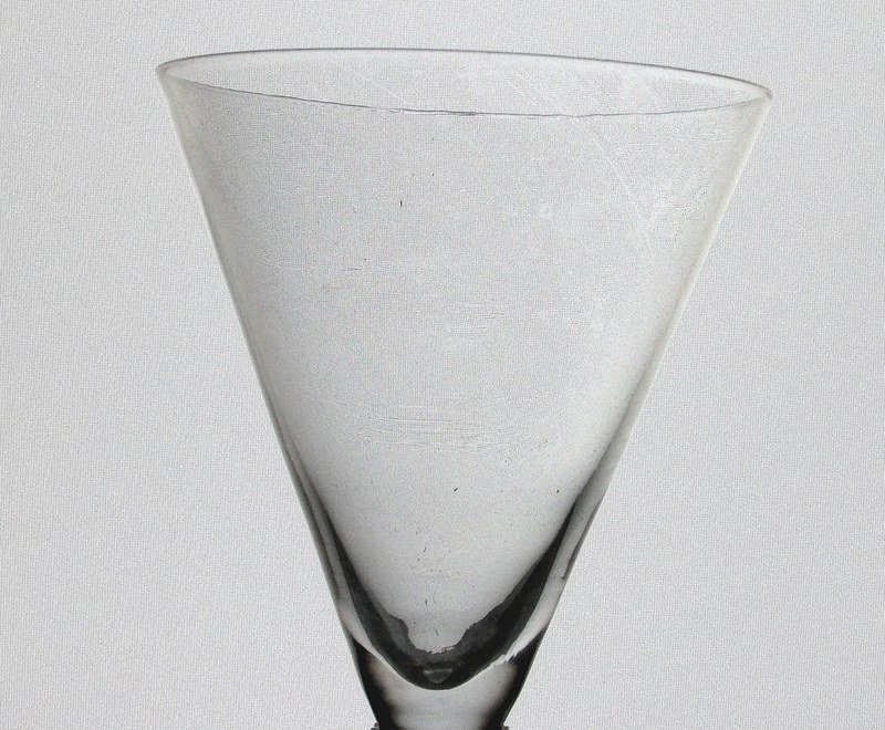 Cone Shaped Glass Vase Cone Shaped Glass Vase