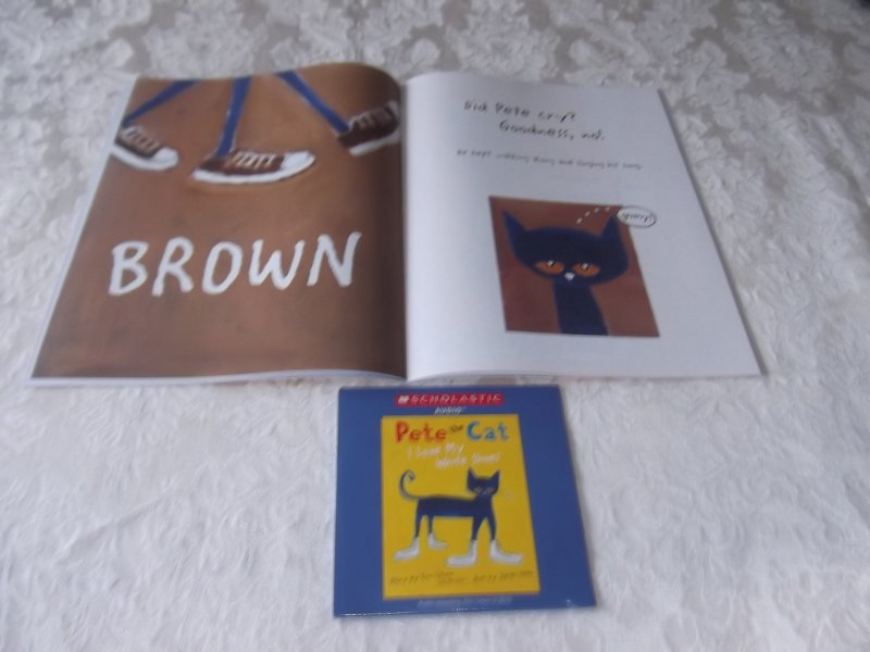 Image 1 of Pete the Cat I Love My White Shoes brand new sc with sealed