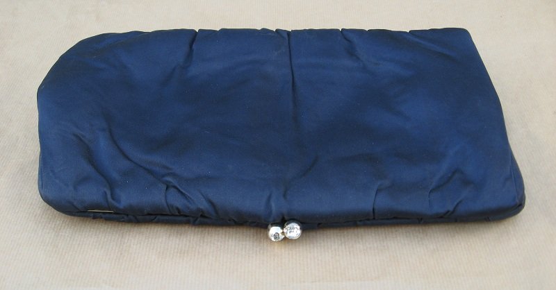 Dating walborg purses