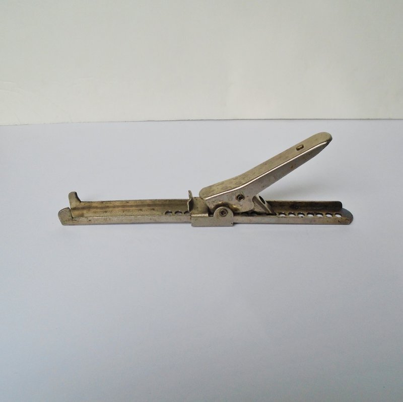 Ratcheting Jar Bottle Lid Opener, 1950s Federal Tool Co.