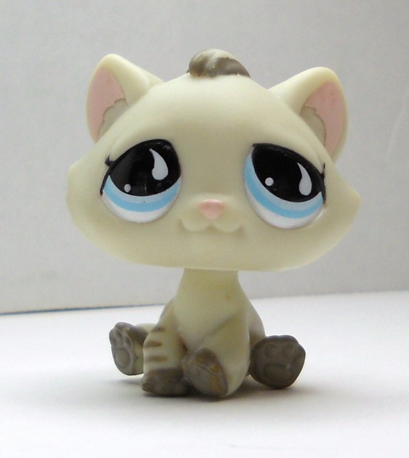 Littlest Pet Shop Cat #563 pale gray tabby blue eyes loose