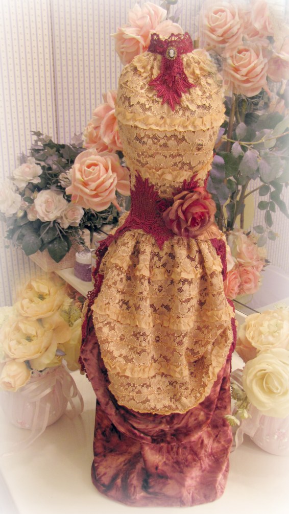 Thumbnail of Victorian Bustle Dressform