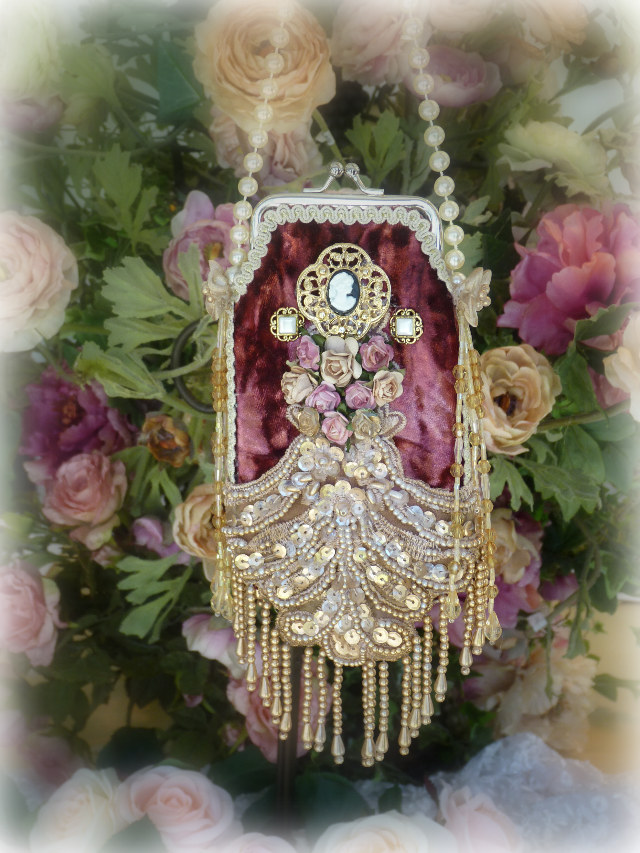 Image 2 of Victorian Eyeglass Purse