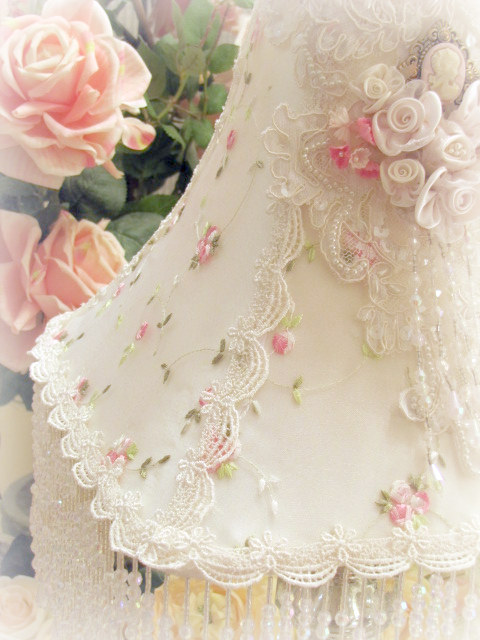 Lace Lamp Shades on Image 5 Of Roses And Lace Cameo Lamp Shade