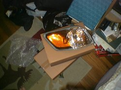 Thumbnail of 2000-2001 TOYOTA CAMRY RIGHT CORNER LIGHT