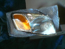 Thumbnail of 1998-1999 nissan altima right corner light