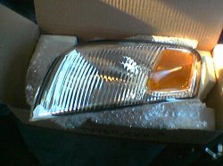 Thumbnail of 1998-1999 nissan altima left corner light