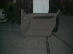 Thumbnail of 1995 FORD WINDSTAR SLIDING DOOR INTERIOR PANEL