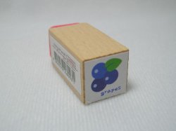 Thumbnail of Korea Young Friends Small Wood Rubber Stamp #27 (Grapes) (SS0033)