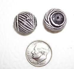 Thumbnail of Black & White Medium Round about 15mm, photo shows top and side views