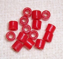 Thumbnail of Christmas Red, 15 beads