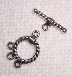 Thumbnail of Front hook Toggle w/ 3 loops for drops, silver plate