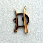 Thumbnail of SakiBrTog31 - Saki bronze Asian toggle w/tapering swoosh bar - Thailand