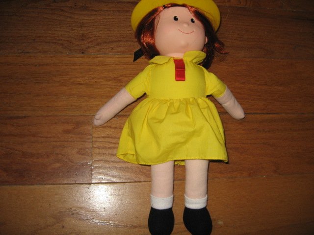 Madeline talking Doll Yellow dress hat Great Condition
