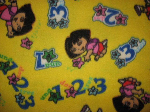 Dora and numbers with Spanish words yellow Child Bed size Fleece Blanket Throw