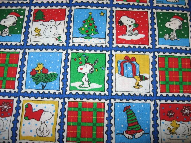 Snoopy Snowman Christmas Present Fabric Fat Quarter 1/4 yard 