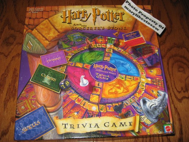 Harry Potter and the Sorcerrer's Stone Trivia Game New in Box