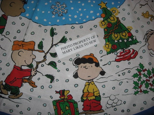 Image 4 of Charlie Brown Peanuts Gang 2 Christmas tree skirt cotton panels Unfinished U sew