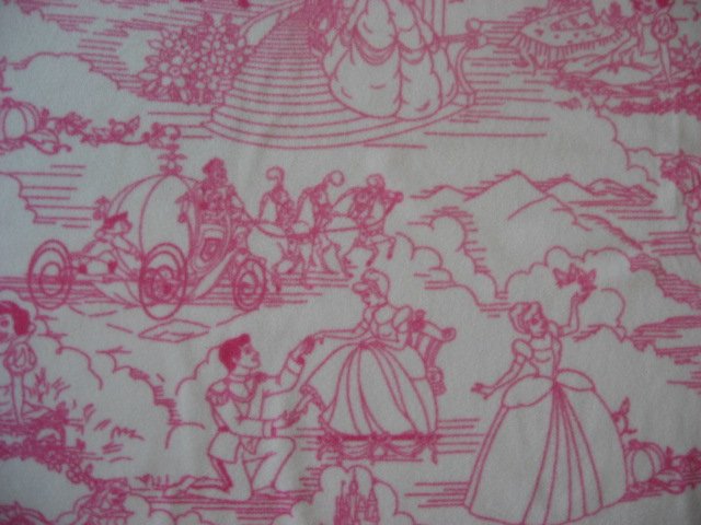 Image 1 of Disney Cinderella Princess and castle child bed size pink toile fleece blanket 