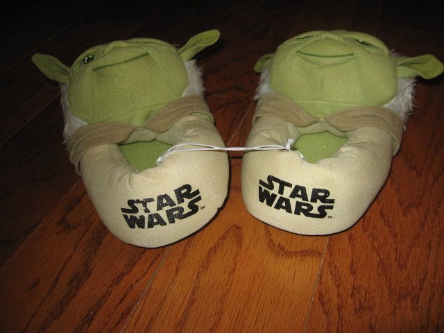 Image 1 of Star Wars Yoda slippers Size 4/5 Child size /