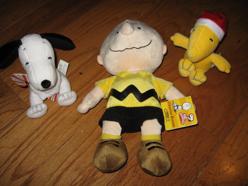 Image 1 of Charlie Brown Snoopy and Woodstock plush doll set