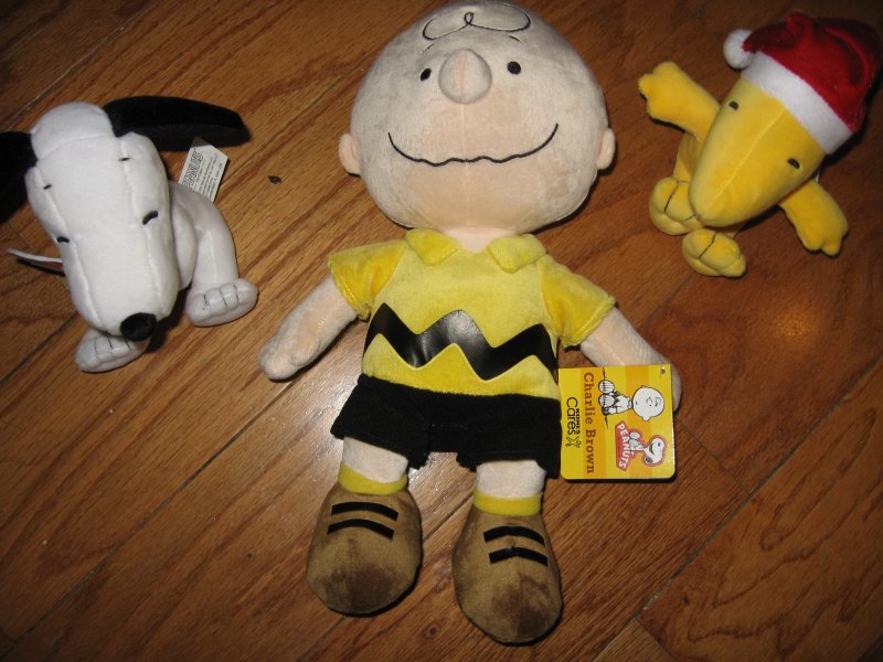 Image 0 of Charlie Brown Snoopy and Woodstock plush doll set