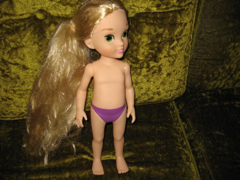 Image 0 of Disney princess Barbie Tangled Blond hair for modeling clothes Rapunzel 16