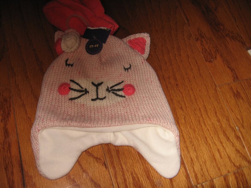 Sleepy Kitten child Winter knit Hat with mittens new super soft size 2T-5T /