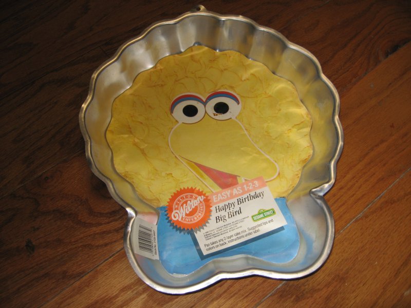 Image 0 of Big Bird cake pan for a two layer cake mix Rare 1988 Brand New