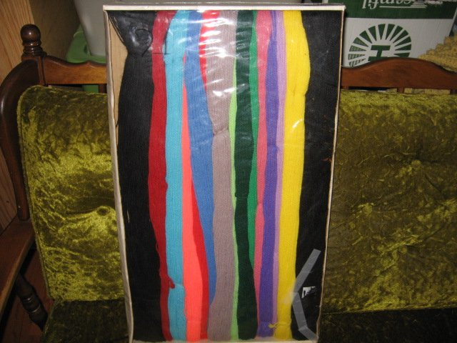 Image 3 of Wonder art granny crochet  Afghan kit 14 colors Sealed New 45