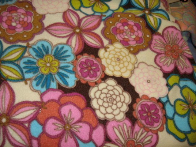 Image 1 of Floral garden flower colors fleece bed blanket 64