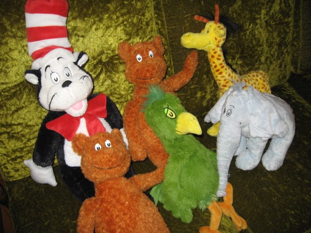 Image 0 of Dr Seuss stuffed animal family cat in the hat 