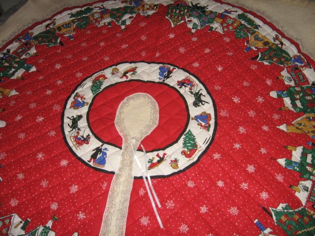 Image 3 of Christmas tree skirt village houses snowflakes Finished lace edge