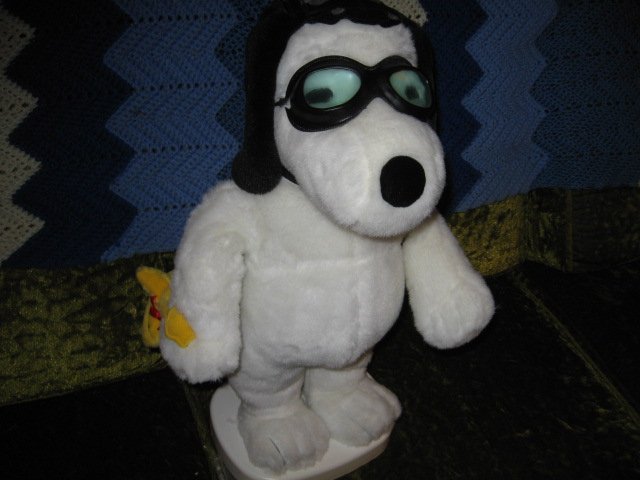 Image 0 of Snoopy and Woodstock aviator motion plush doll set