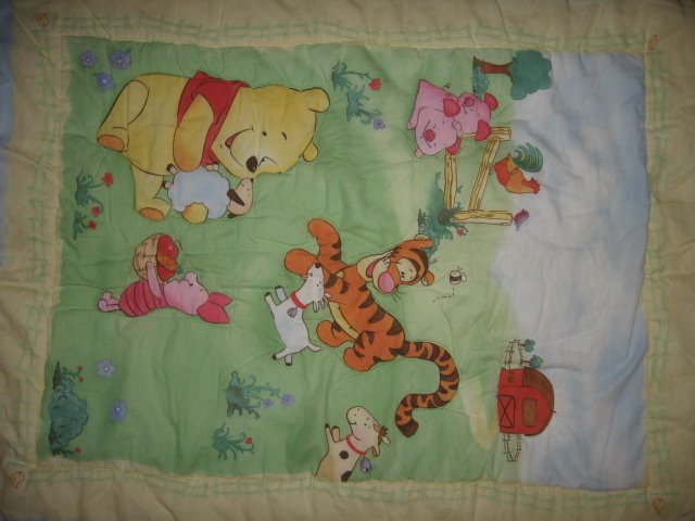 Baby crib quilt fabric panel Winnie the Pooh Tigger Eeyore Piglet Roo Sew  RARE