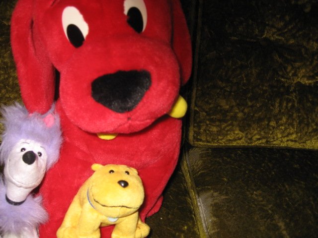 Image 1 of Clifford the Big Red Dog 19