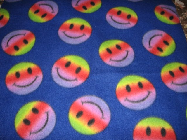 Smile smiley faces  primary colors blue fleece  blanket  29 x 36
