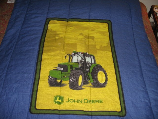 John Deere Tractor extra thick comforter 60 inches by 82 inches w/pillow case 