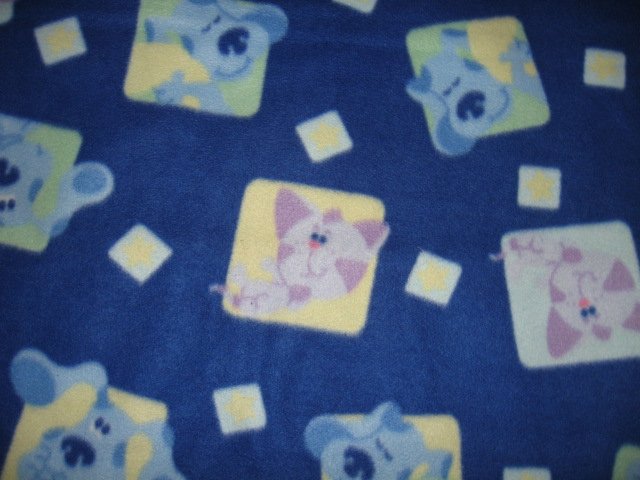 Blues Clues Child bed size licensed handmade fleece blanket 44X58
