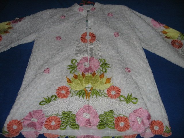 Honeymoon embroidered lite weight jacket size M