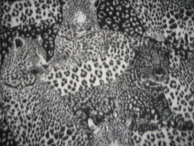 Image 2 of Wild animal Cheetah face black spot  fleece blanket