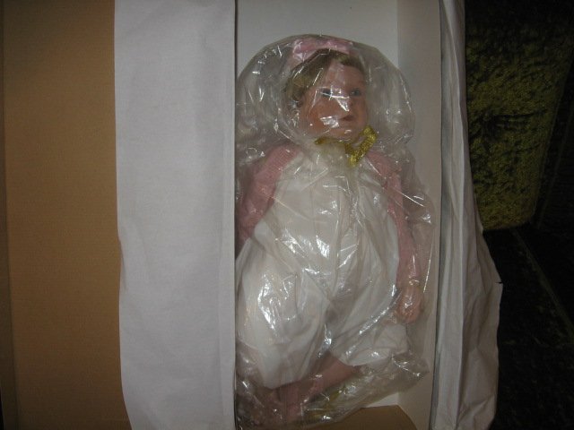 Image 2 of Aston Drake Bello Bebe 24 in doll NIB hand crafted hand painted