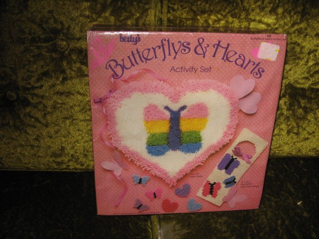 Butterflys hearts latch hook activity Kit   