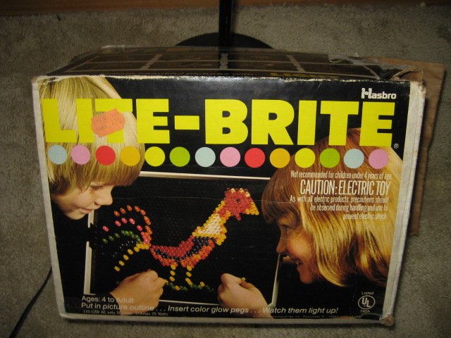 Image 0 of Lite Brite Hasbro colored light images