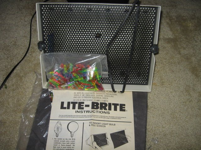 Lite Brite Hasbro colored light images  box not included