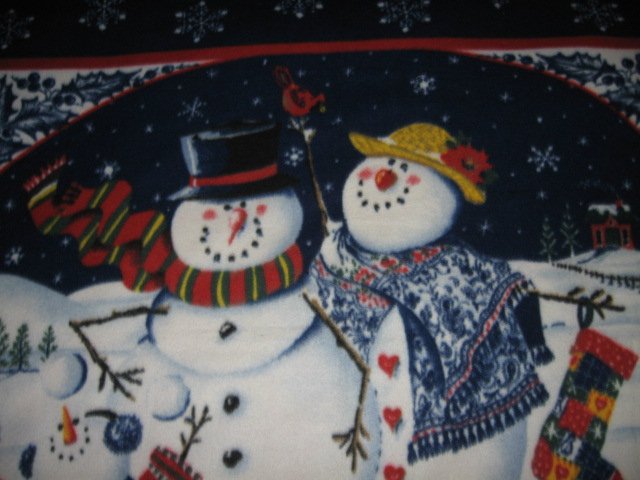 Image 2 of Snowman Family Fleece bedsize Blanket Christmas gift